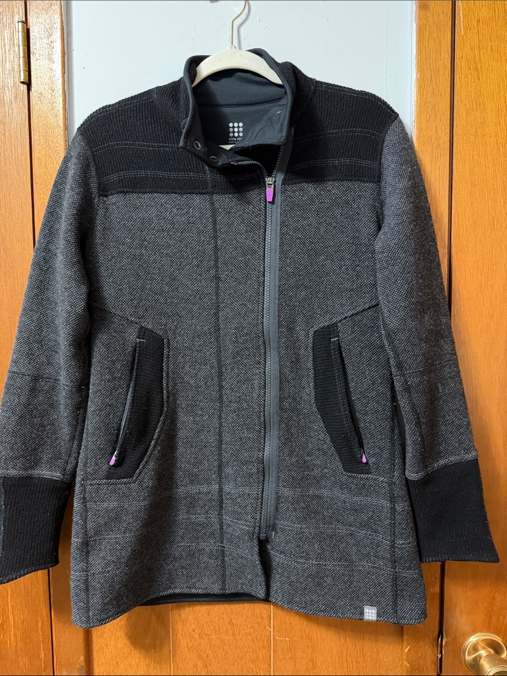 Title Nine Gray Jacket “Swacket”